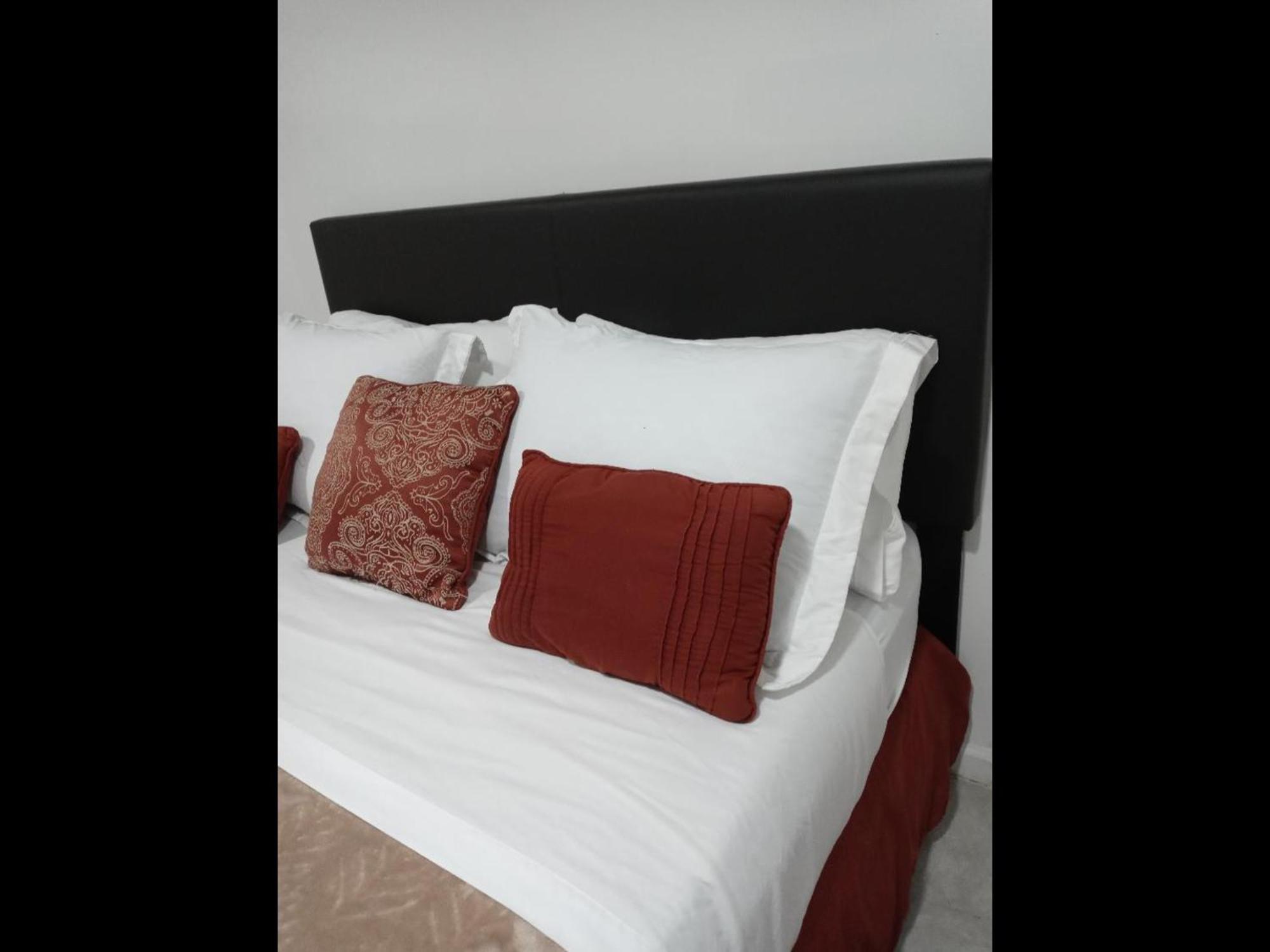 Апартаменты "Cozy Basement Retreat Just 40 Minutes To Nyc!" Ирвингтон Экстерьер фото